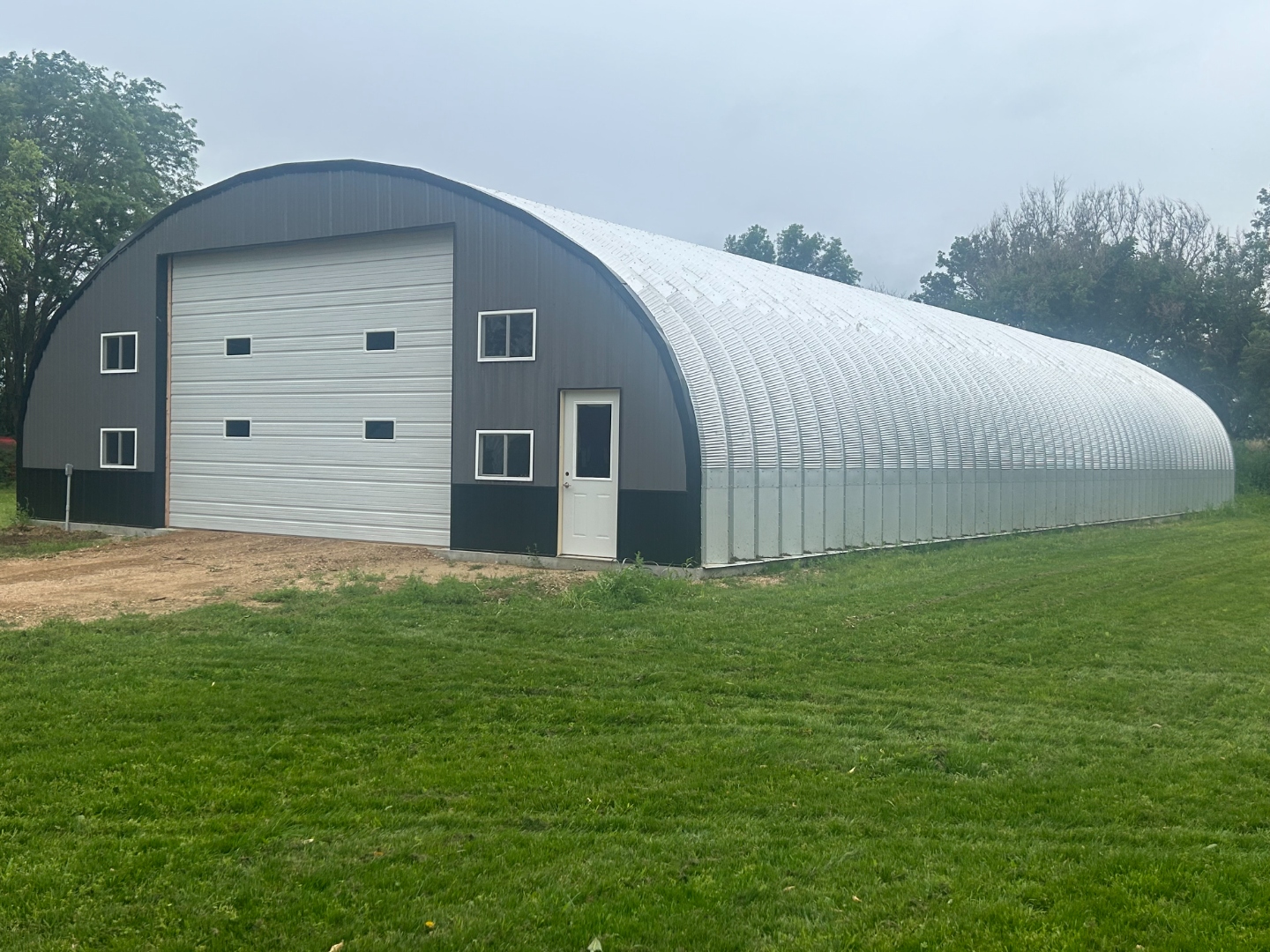S Series straight wall curved roof steel building, large span workshop